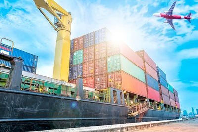Het Multimodale Vrachtvervoer van de uitvoergoederen van China aan Wereldwijd