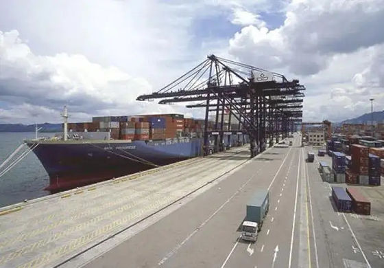 De Vrachtvervoerder Overzeese van NVOCC OceaanVracht van China aan Doubai