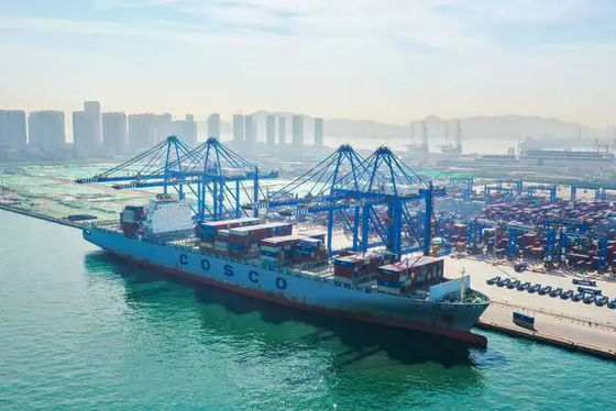 Goede prijs Internationale OceaanVrachtvervoerder van de Qingdao de OceaanVrachtvervoerder van China aan het UK online